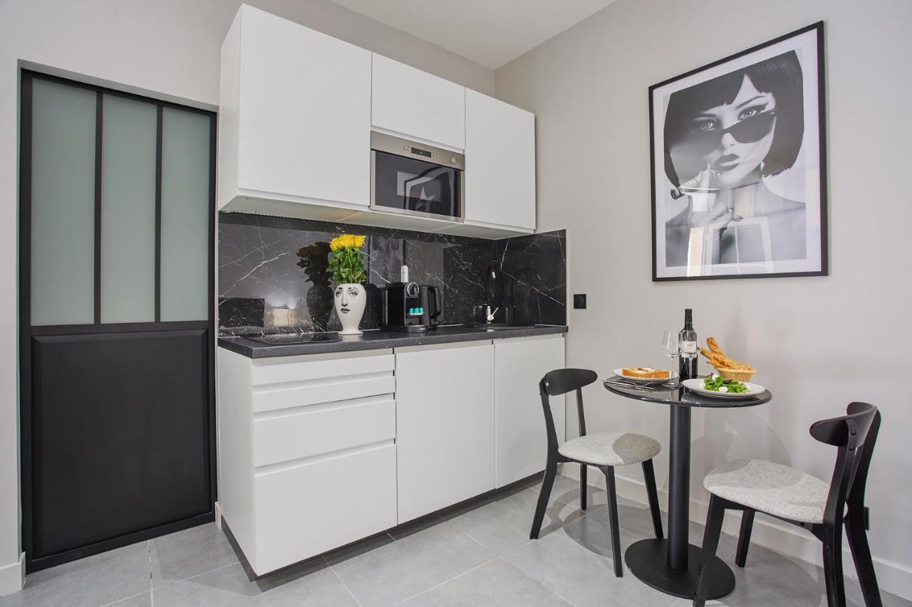 Residense Montmartre By Studio Prestige Paris Bagian luar foto