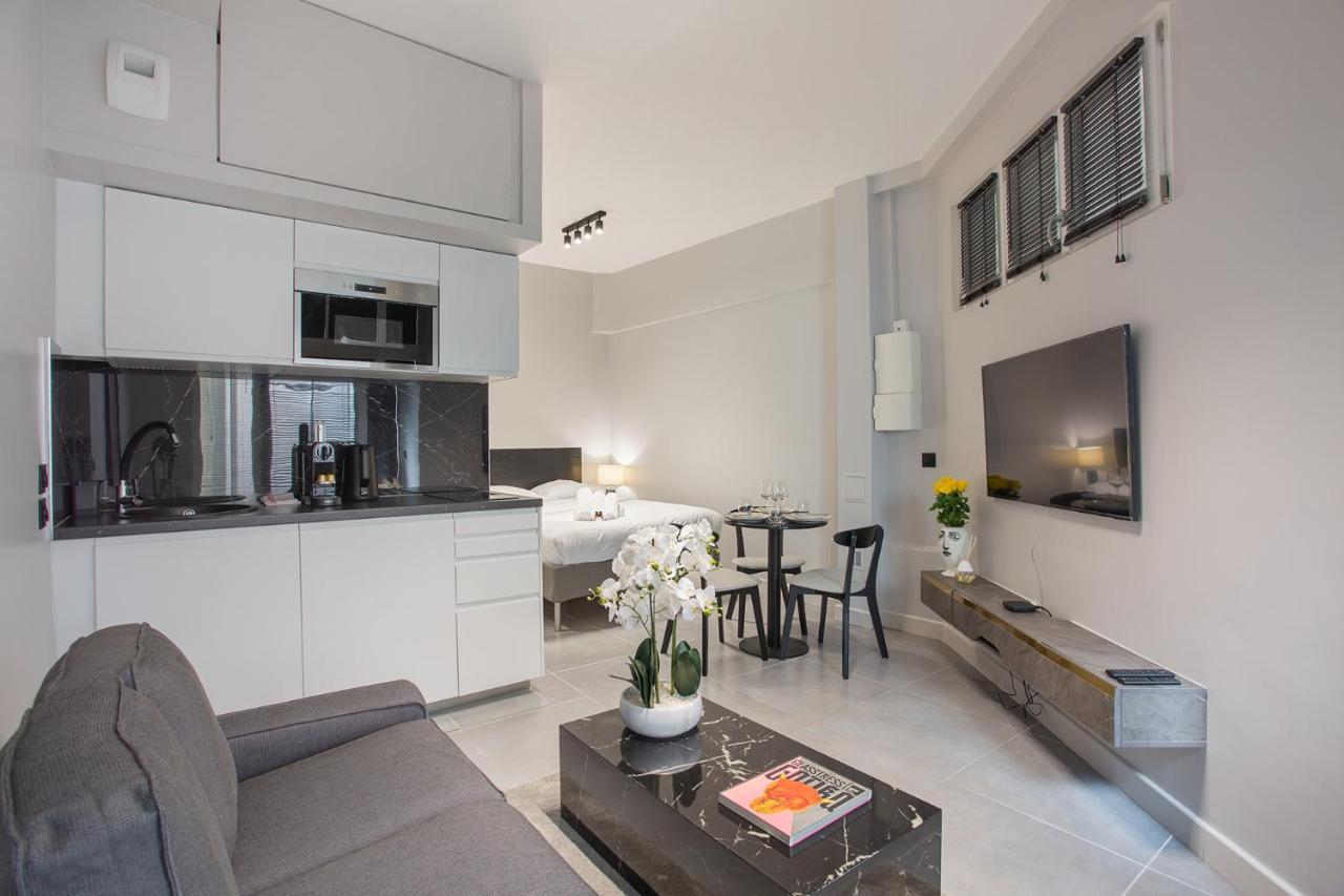 Residense Montmartre By Studio Prestige Paris Bagian luar foto